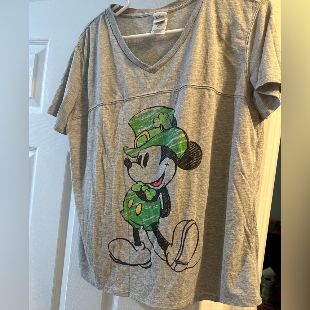Mickey tshirt